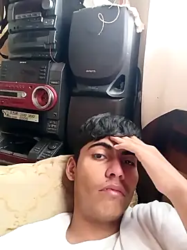 Snapshot of kirito_22cm chatting on November 2025 03:58:01 PM kirito 22cm online show from November 2025 03:58:01 PM