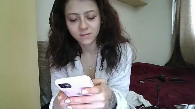 Snapshot of GabriellaManhas chatting on June 2026 04:55:01 PM GabriellaManhas online show from June 2026 04:55:01 PM
