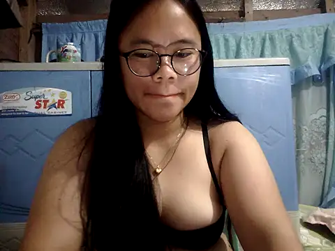 Snapshot of xxdreamgirl69 chatting on July 2026 01:12:01 AM xxdreamgirl69 online show from July 2026 01:12:01 AM