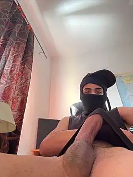 Snapshot of Davisuarez chatting on February 2026 12:23:02 PM Davisuarez online show from February 2026 12:23:02 PM