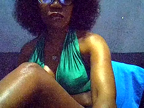 Snapshot of PreettyTee chatting on July 2026 11:42:02 PM PreettyTee online show from July 2026 11:42:02 PM