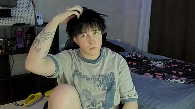 miya meow miku online show from December 2025 05:31:02 PM