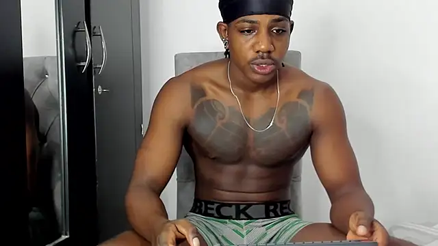 Darktemp  online show from February 2026 12:32:02 PM