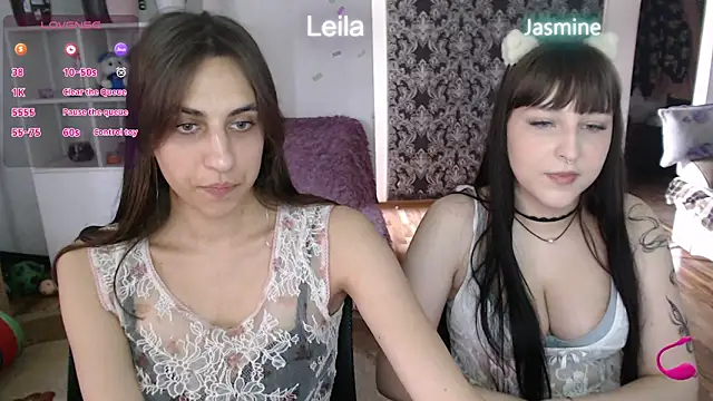 Snapshot of JasmineAdamss chatting on June 2026 10:17:01 AM JasmineAdamss online show from June 2026 10:17:01 AM