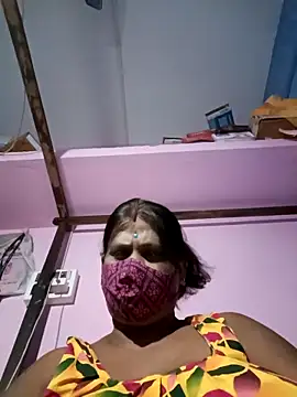 Snapshot of me-pari-hu chatting on February 2026 03:08:01 PM me-pari-hu online show from February 2026 03:08:01 PM