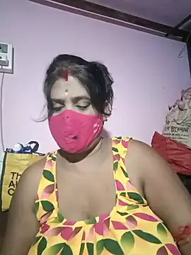 Snapshot of me-pari-hu chatting on July 2026 04:47:01 PM me-pari-hu online show from July 2026 04:47:01 PM