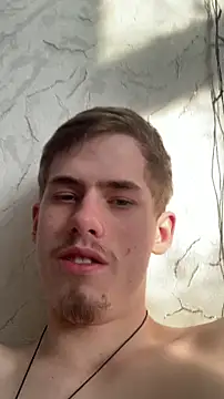 FreeRich online show from February 2026 03:47:01 AM