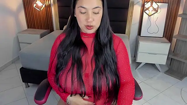 Snapshot of VIOLETTA_ROSS1 chatting on December 2025 01:16:02 PM VIOLETTA ROSS1 online show from December 2025 01:16:02 PM