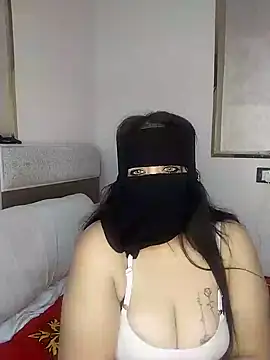 Snapshot of lolotheone chatting on February 2026 01:15:02 AM lolotheone online show from February 2026 01:15:02 AM