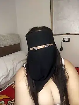 Snapshot of lolotheone chatting on February 2026 01:42:02 AM lolotheone online show from February 2026 01:42:02 AM