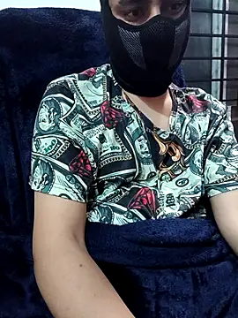 chocolateyboy77 online show from January 2026 06:13:01 PM