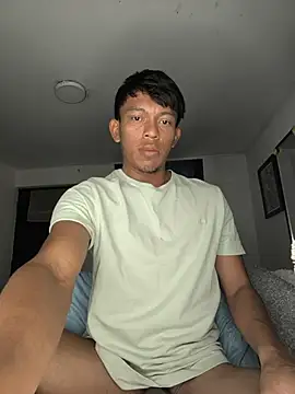 Snapshot of santinaughty chatting on June 2026 04:53:02 PM santinaughty online show from June 2026 04:53:02 PM