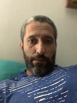 Calientesensible online show from April 2026 02:11:02 AM