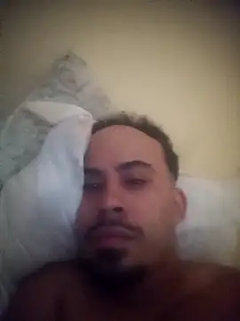 Snapshot of Rodrigues99 chatting on February 2026 06:37:02 PM Rodrigues99 online show from February 2026 06:37:02 PM