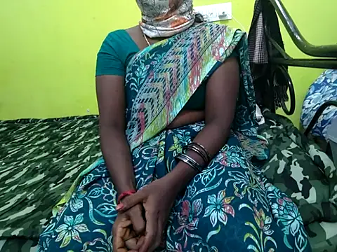 Snapshot of tamil_sumathi chatting on June 2026 05:12:01 AM tamil sumathi online show from June 2026 05:12:01 AM