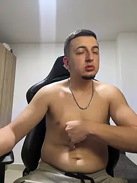 Snapshot of Liam_jones10 chatting on January 2026 05:35:01 AM Liam jones10 online show from January 2026 05:35:01 AM