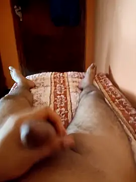 Snapshot of niyk__dz chatting on December 2025 11:37:01 AM niyk dz online show from December 2025 11:37:01 AM