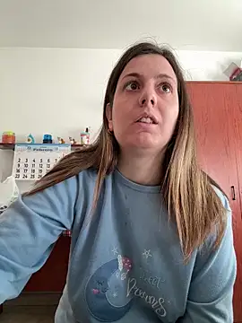 Snapshot of Sareyxon chatting on February 2026 09:08:02 AM Sareyxon online show from February 2026 09:08:02 AM