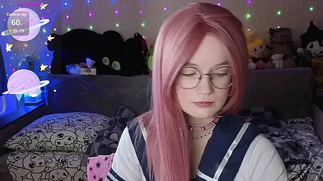 Kitty smalltits online show from February 2026 06:09:01 AM