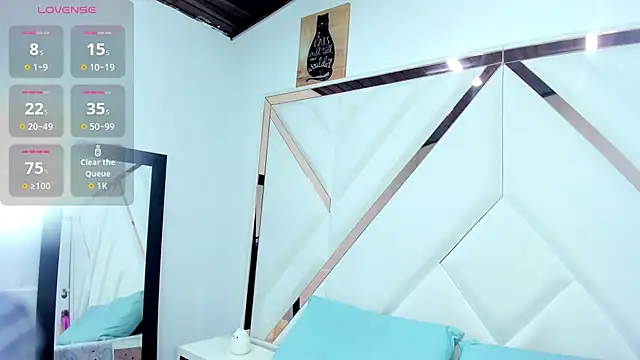 Faehlis   online show from February 2026 04:44:02 AM