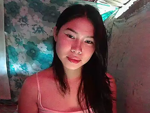 Snapshot of Allysonxx05 chatting on January 2026 01:10:02 AM Allysonxx05 online show from January 2026 01:10:02 AM