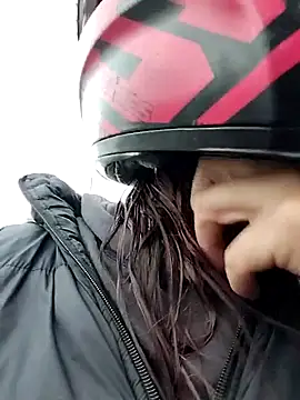 Snapshot of Mariana_eclipse chatting on March 2026 11:55:02 AM Mariana eclipse online show from March 2026 11:55:02 AM