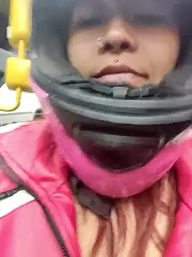 Snapshot of Mariana_eclipse chatting on April 2026 11:55:02 AM Mariana eclipse online show from April 2026 11:55:02 AM