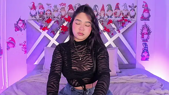 Mylarossi online show from December 2025 02:12:02 PM