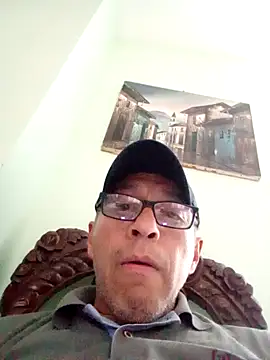 JRAdams23 online show from December 2025 07:51:02 PM