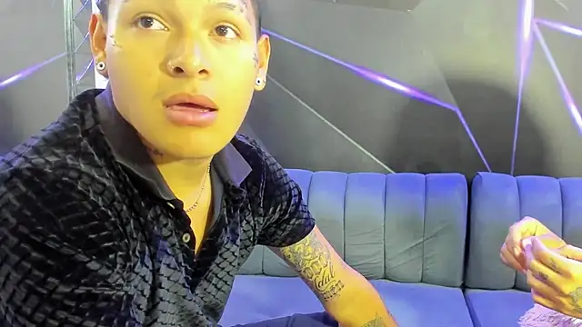 Plays cloe sex online show from January 2026 04:12:01 PM