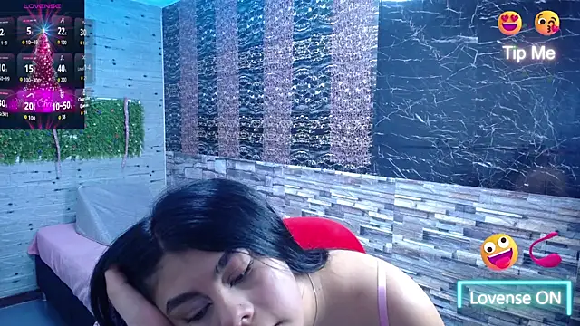 emma petit07 online show from December 2025 07:53:02 PM