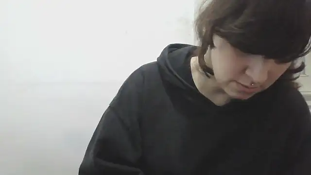 Snapshot of Darkytah chatting on January 2026 03:27:01 PM Darkytah online show from January 2026 03:27:01 PM