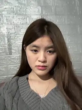 Cheerful-girl online show from December 2025 04:36:01 PM