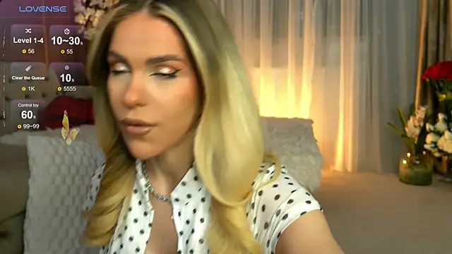 Snapshot of ChloeVelvetx chatting on March 2026 09:42:01 PM ChloeVelvetx online show from March 2026 09:42:01 PM