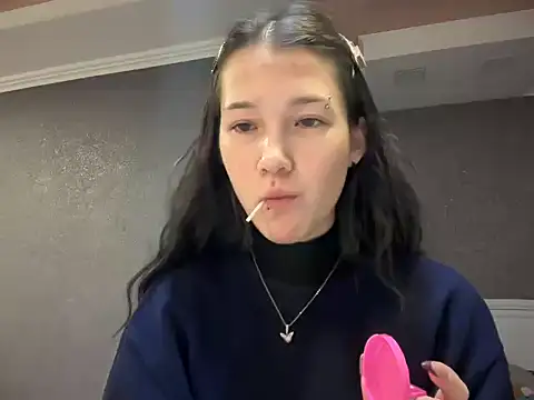 lilXdomii online show from December 2025 11:12:01 PM