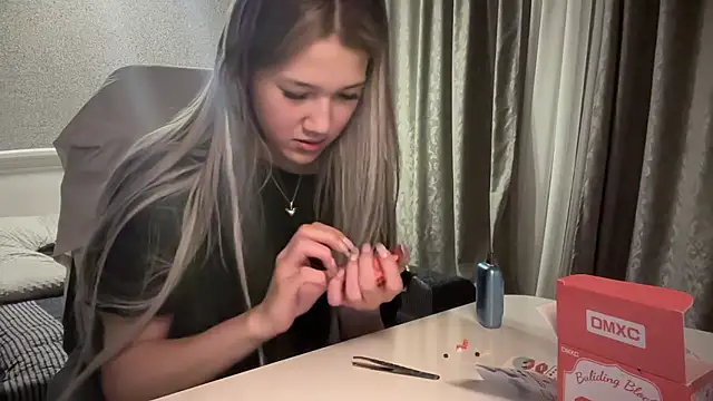 lilXdomii online show from January 2026 12:14:02 AM