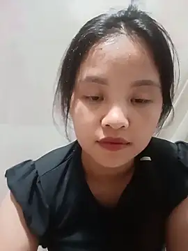 Snapshot of Pretty-haert chatting on June 2026 03:14:02 PM Pretty-haert online show from June 2026 03:14:02 PM