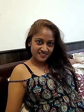 dusky diva d online show from January 2026 10:08:01 PM