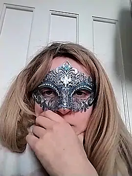 Snapshot of Amy01112 chatting on January 2026 12:42:01 PM Amy01112 online show from January 2026 12:42:01 PM