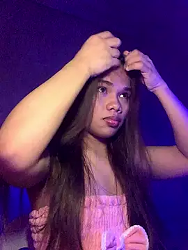 Yourtransalexa25 online show from January 2026 01:26:01 PM