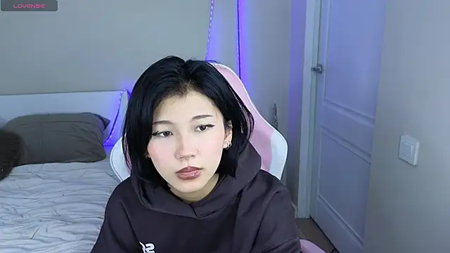 mimiicherry online show from February 2026 03:16:02 AM