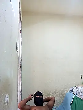 pretolindo2025 online show from February 2026 07:12:01 PM