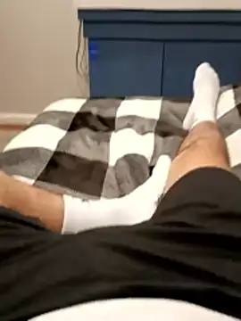 Lalin2323 online show from February 2026 01:48:02 AM