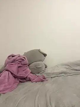 BellaRosex x online show from March 2026 04:15:01 PM