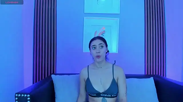 Snapshot of Ariana_collinss chatting on June 2026 02:01:02 PM Ariana collinss online show from June 2026 02:01:02 PM