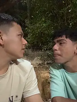 Snapshot of Latin_boys79 chatting on February 2026 04:19:01 AM Latin boys79 online show from February 2026 04:19:01 AM