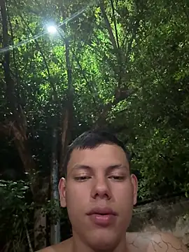 Snapshot of Latin_boys79 chatting on February 2026 06:26:01 AM Latin boys79 online show from February 2026 06:26:01 AM