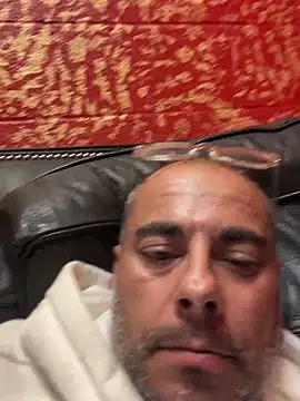 Snapshot of ValuedConcept687 chatting on December 2025 06:11:01 AM ValuedConcept687 online show from December 2025 06:11:01 AM