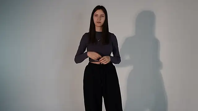 Snapshot of UmbraElyon chatting on February 2026 12:15:01 PM UmbraElyon online show from February 2026 12:15:01 PM