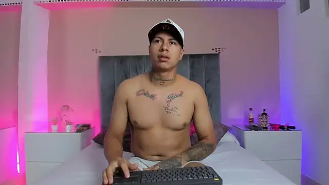 kaylaa sex online show from February 2026 12:42:02 PM